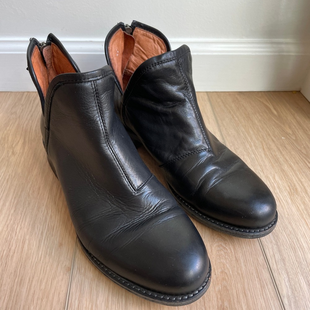 Eric Michael Black Leather Split Ankle Boots Back Zip Portugal Size 40
